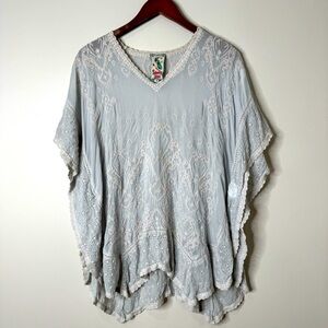 Johnny Was Light Gray White 100% Rayon Boho Embroidered Tunic Blouse Top S - XL